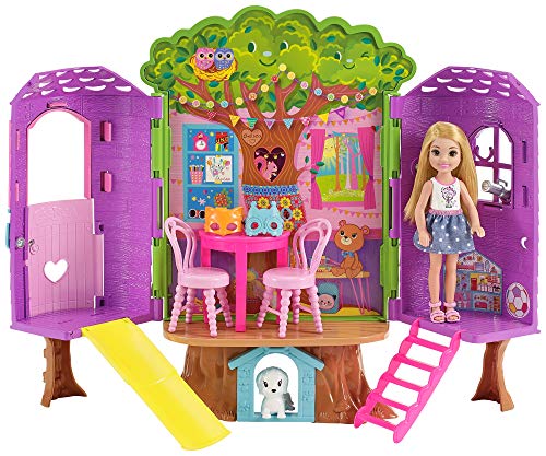 Barbie Chelsea, casa de muñecas Casita del Árbol, juguete +3 años (Mattel FPF83)