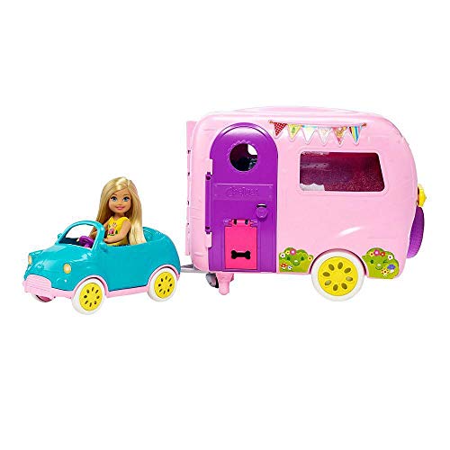 Barbie - Chelsea Muñeca y Su Caravana, con Perrito y Accesorios (Mattel FXG90)