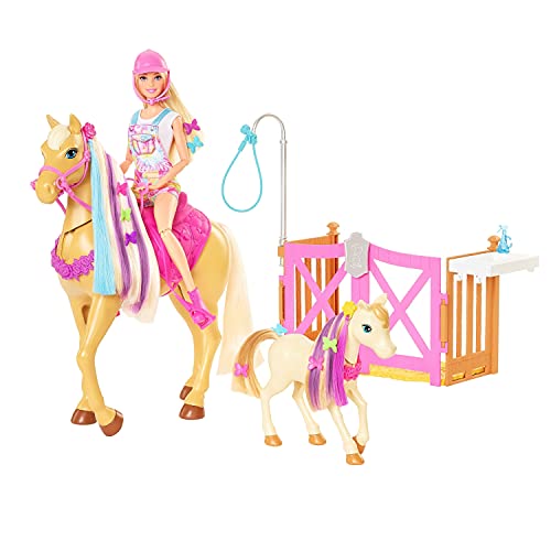 Barbie con caballo y poni Muñeca rubia con animales de juguete y accesorios de establo y para peinar al caballo Mattel GXV77