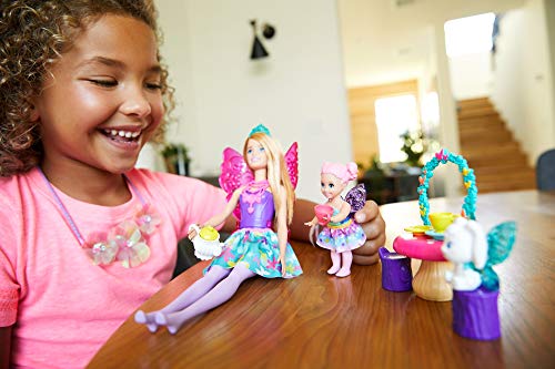 Barbie - Dreamtopia, Fiesta de Té, Muñeca de Hada Rubia con Accesorios (Mattel GJK50)