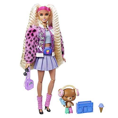 Barbie Extra Muñeca rubia articulada con coletas altas, accesorios de moda y mascota (Mattel GYJ77)