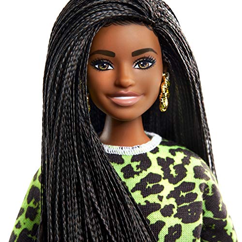 Barbie Fashionista Muñeca afroamericana curvy con camiseta de neón de leopardo, pantalones rosas y accesorios de moda de juguete (Mattel GYB00)