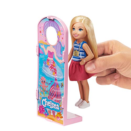 Barbie Parque de Atracciones del Club Chelsea muñeca Rubia de 15 cm con Conjunto y Accesorios, Noria, Coches de Choque, Cachorro y Mucho más (Mattel GHV82)