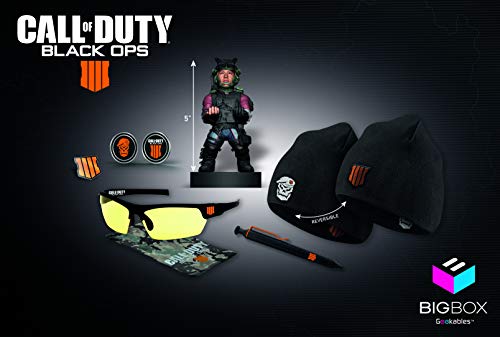 Big box Call of Duty Black ops 4. Caja coleccionista con distintos productos de merchandising de la saga Black Ops 4 de Call of duty. Cuenta con licencia Oficial.