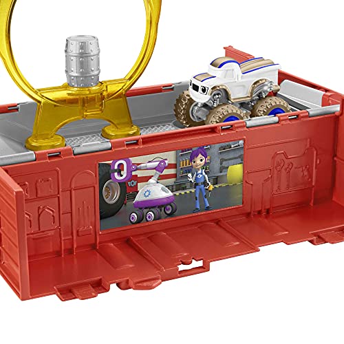 Blaze y los Monster Machines de Nickelodeon Camión lanza y salta con coche de juguete, regalo para niños +3 años (Mattel GYD04)