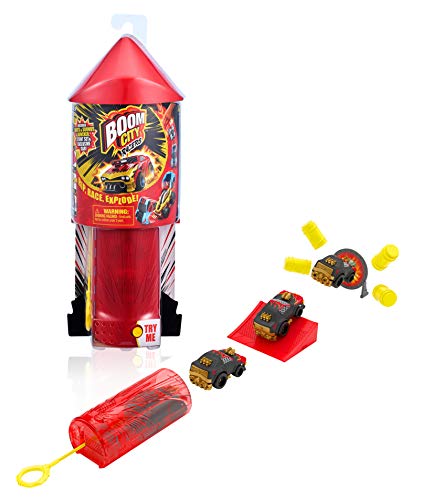 Boom City Racers, Starter Pack (Serie 1), 1 Coche Misterio y Accesorios para Hacer cascadas, Lanzador de Sonido y Luces, Juguete para niños a Partir de 4 años, BMC01, BMC01000