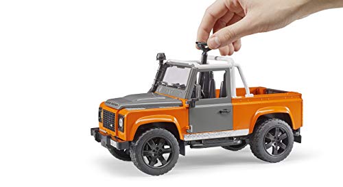 Bruder 2591 - Land Rover Defender Pick Up, color naranja/gris