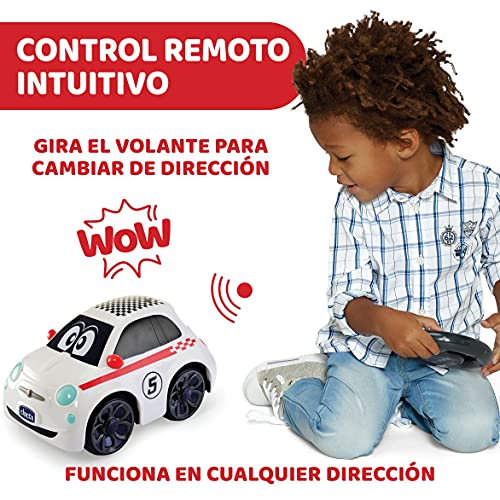 Chicco Fiat 500 Sport Blanco, Coche Teledirigido para Niños con Control Remoto Intuitivo en Forma de Volante, Luces y Sonidos – Coche Radiocontrol Apto para Niños y Niñas de 2 a 6 Años