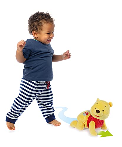 Clementoni - Disney Winnie The Pooh Gattona con Me, Peluche Primeros Pasos, Multicolor, 17306