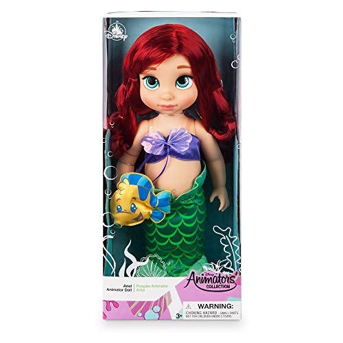 Disney Store: muñeca en versión niña Coleccionable de La Sirenita (colección Animators), 39 cm, Pelo enraizado y Traje realistas, minipeluche de Flounder en Raso Acolchado, para Mayores de 3 años