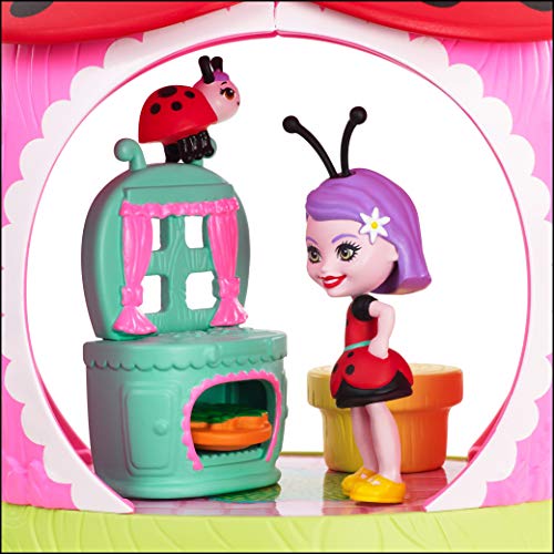 Enchantimals - Minicocina de Ladelia Ladybug, muñeca con accesorios (Mattel FXM98)