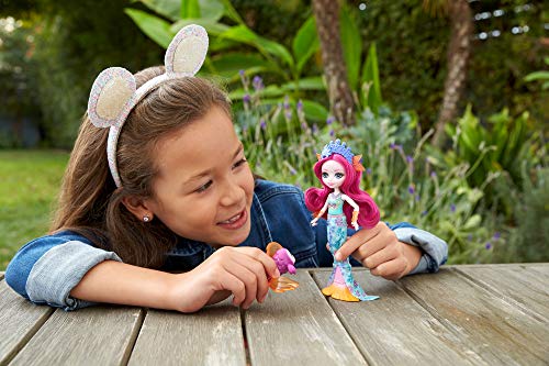 Enchantimals Muñeca pony ROYAL MAURA MERMAID & GLIDE Doll, color morado (Mattel GYJ02)