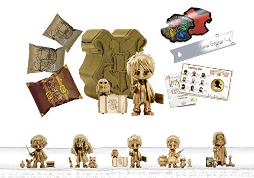 Famosa - Cápsulas Mágicas Harry Potter Edición Bronce, Cofre Sorpresa con Figura de Juguete de Color Bronce de los protagonistas de los Libros Harry Potter para Regalar,Modelo Aleatorio, (700016440)