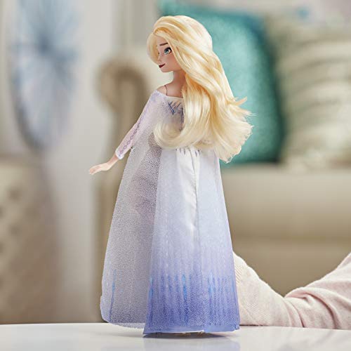 Hasbro E8880XG0 - Muñeca de Frozen de Disney, diseño de Elsa, Cantando la canción Zeige Dich de la película Disney Frozen 2, Juguete para niños