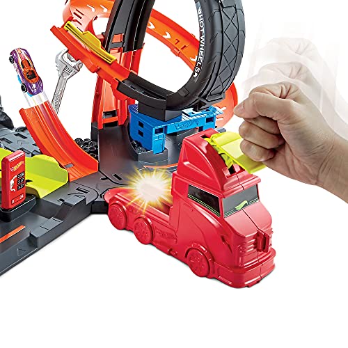 Hot Wheels City Gorila tóxico, pista de coches de juguete con luces y sonidos, incluye 1 vehículo die-cast, regalo para niños +4 años (Mattel HBY95)