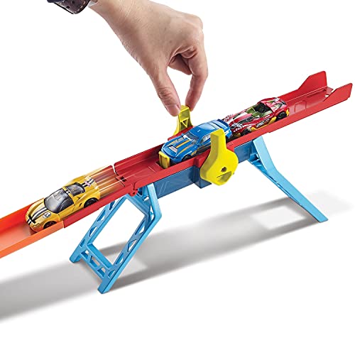 Hot Wheels Track Builder Caja de Acrobacias Premium, pista personalizable con accesorios (Mattel GNJ01)