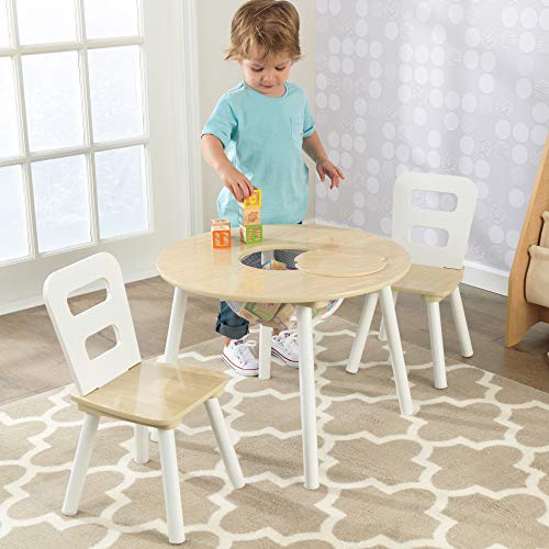 KidKraft 27027 Juego infantil de mesa redonda y 2 sillas de madera, muebles para salas de juego y dormitorio de niños - Natural y blanco