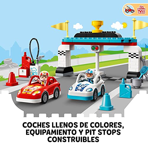 LEGO 10947 Duplo Town Coches de Carreras, Playset con Coches de Juguete para Niños o Bebés +2 Años con Mini Figuras