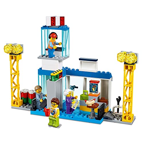 LEGO 60261 City Aeropuerto Central Juguete de Construcción para Niños y Niñas +4 años con 6 Mini Figuras