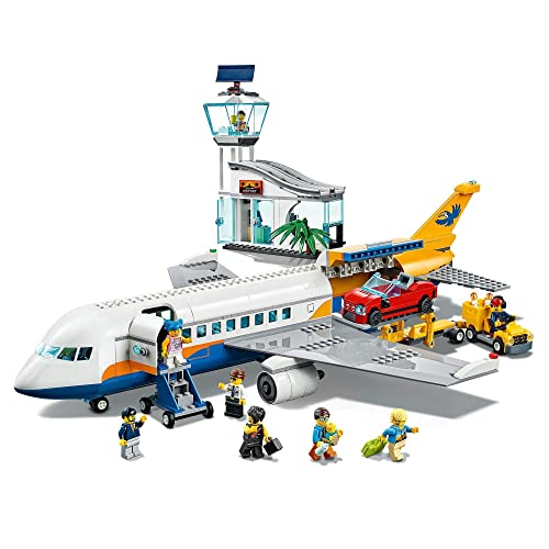 LEGO 60262 City Avión de Pasajeros con Terminal y Camión, Juguete de Construcción para Niños +6 años