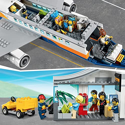 LEGO 60262 City Avión de Pasajeros con Terminal y Camión, Juguete de Construcción para Niños +6 años