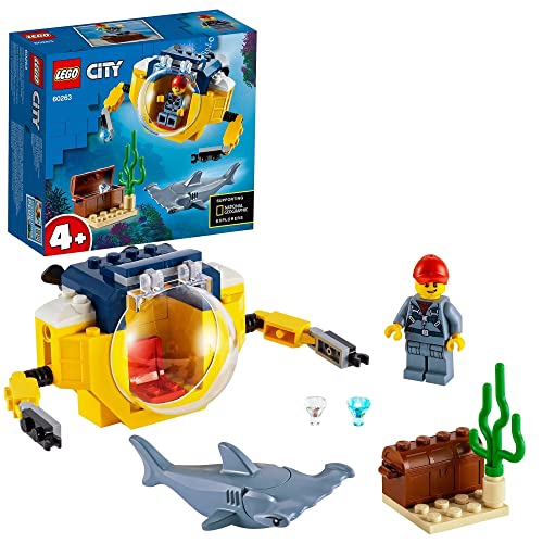 LEGO 60263 City Océano: Minisubmarino, Juguete de Construcción con Figurita, Cofre de Tesoro Pirata y Pez Martillo