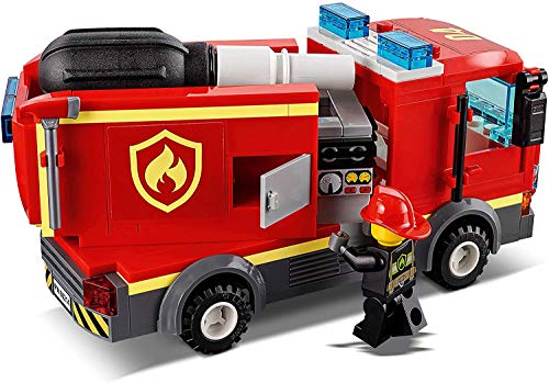 Lego City 60214 - Figura de bomberos en restaurante de hamburguesas y juego de rompecabezas Lego City para pequeños ayudantes