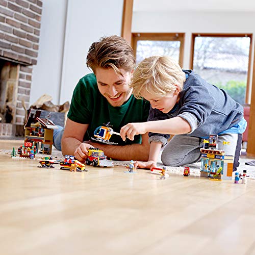 LEGO City Town - Estación de Esquí, Set de construcción, Incluye helicóptero y camión quitanieves de juguete además de 2 edificios (60203) , color/modelo surtido