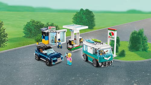 LEGO City Turbo Wheels - Gasolinera, Set de Construcción de Juguete a Partir de 5 Años, con Varios Vehículos de Juguete y Minifiguras (60257) , color/modelo surtido