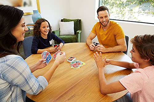 Mattel Games Juego de cartas UNO, Coleccionable, juego de mesa en lata para niños +7 años (Mattel HGB63)