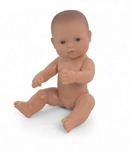 Miniland – Muñeca bebé Europea Niña de Vinilo Suave de 32cm con rasgos étnicos y sexuado para el Aprendizaje de la Diversidad con Suave y Agradable Perfume. Colección de Diferentes etnias y sexos.