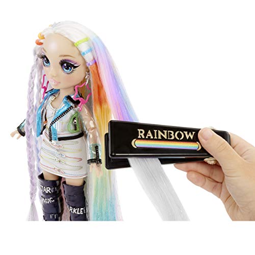 Rainbow High Hair Studio - Exclusiva Muñeca Amaya Raine con Pelo Extra Largo y Colores Lavables 5 en 1