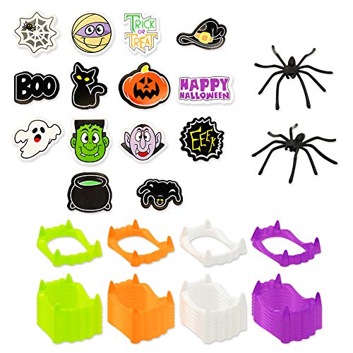 Set de Regalo de Halloween, 24 Pack Bolsas de Regalo Precargadas con Etiqueta de Regalo, incluye Dientes de Vampiro, Bolas Rebotadoras, Arañas, Halloween Sellos, Pegatinas, Pulseras