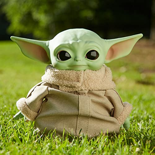 Star Wars Baby Yoda El niño de la Serie The Mandalorian, Figura Peluche de 28 cm (Mattel GWD85)