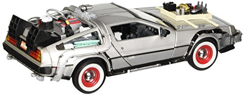 Welly 22444 - Maqueta de coleccionista del Coche Delorean (Metal, de la película Regreso al Futuro, Escala: 1:24)