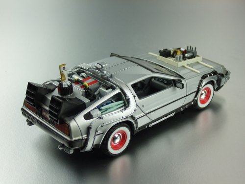 Welly 22444W - Regreso al Futuro Parte III, DeLorean Diecast Collector's model escala 1:24