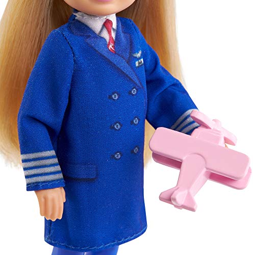 Barbie Chelsea Piloto de avión Muñeca rubia con accesorios de viaje de juguete, para niñas y niños +3 años (Mattel GTN90)