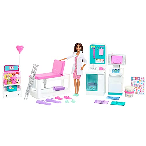 Barbie Doctora con Clínica médica, muñeca con accesorios de medicina de juguete. Incluye juego de plastilina Mattel GTN61