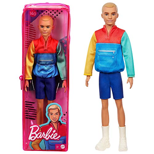 Barbie Ken Fashionista Muñeco rubio con chaqueta y shorts, moda color block (Mattel GRB88)