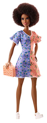 Barbie Muñeca Afroamericana con Accesorios de Moda, Juguete Niñas y Niños +3 Años (Mattel GHT32) , color/modelo surtido