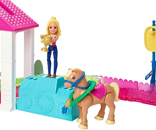 Barbie On the Go, carrera de ponis, muñeca con accesorios y caballo (Mattel FHV66)