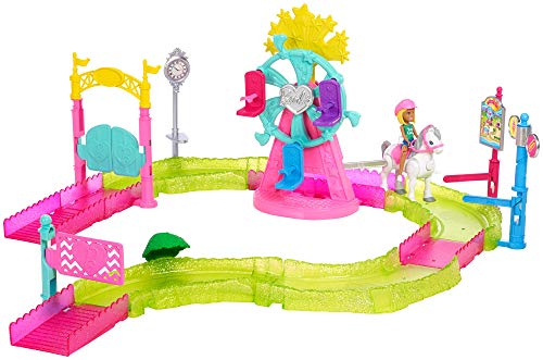 Barbie On the go, Parque de atracciones, muñeca con accesorios (Mattel FHV70) , color/modelo surtido