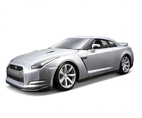 Coche Nissan GT-R 29 , color/modelo surtido