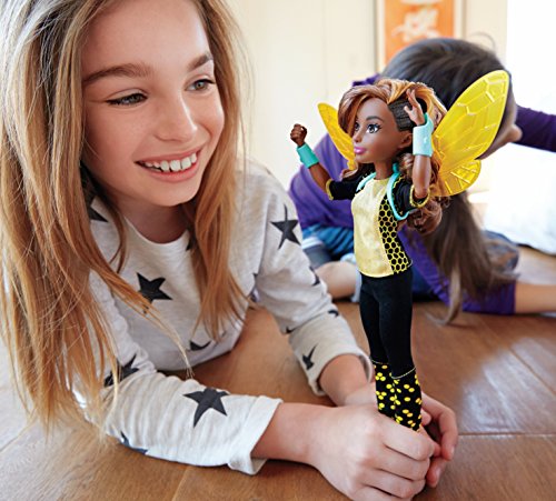 DC Super Hero Girls - Muñeca Bumble Bee (Mattel DLT66)