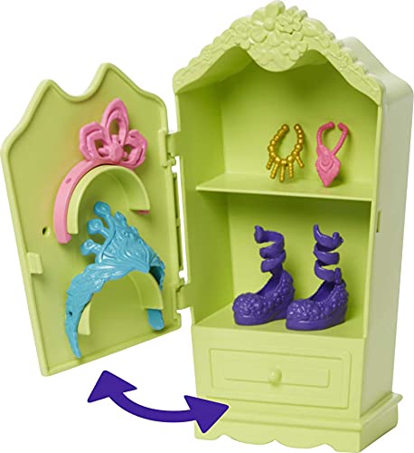 Enchantimals Patter Peacock con Casita de campo, muñeca pavo real con mascota, casa de juguete y accesorios (Mattel GYN61)