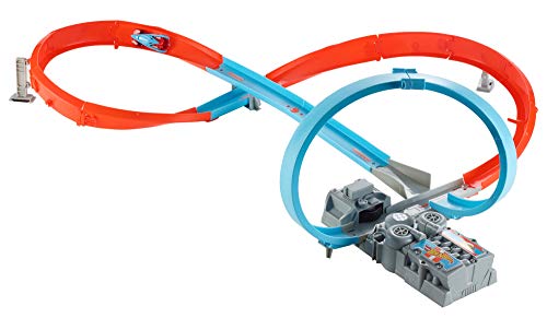 Hot Wheels HW Figure 8 Raceway Trackset incluye 1 DCC (Mattel GGF92)