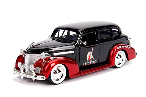 Jada Toys 253255016 1939 Chevy Master Deluxe Coche de Juguete de Die-Cast, Puertas Abiertas, Maletero y capó, Incluye Figura Betty Boop, Escala 1:24, Negro/Rojo