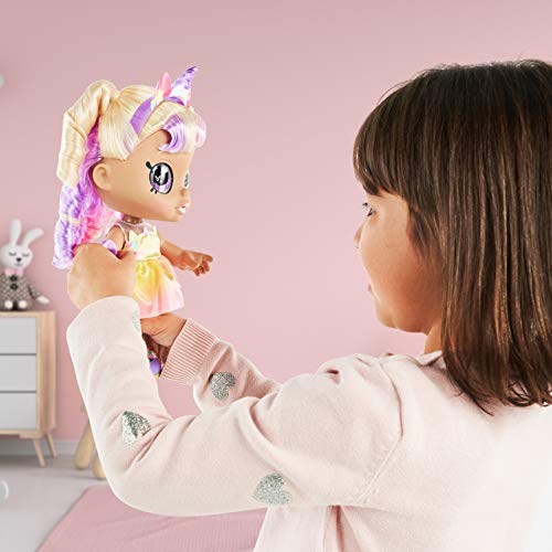 Kindi Kids Muñeca Infantil – Mystabella Unicorn Dress Up – Incluye 2 Trajes y Accesorios Shopkins