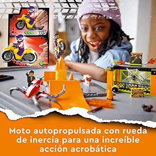 LEGO 60293 City Stuntz Parque Acrobático, Set de Construcción con Moto, Rampas y Jaula para Arañas, Juguete para Niños 5 años