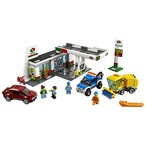 LEGO City Town - Estación de Servicio, Juguete de Construcción con Gasolinera y Vehículos para Jugar (60132)